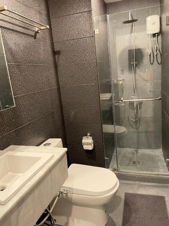 Crib 252 Subic Bay Apart otel Dış mekan fotoğraf